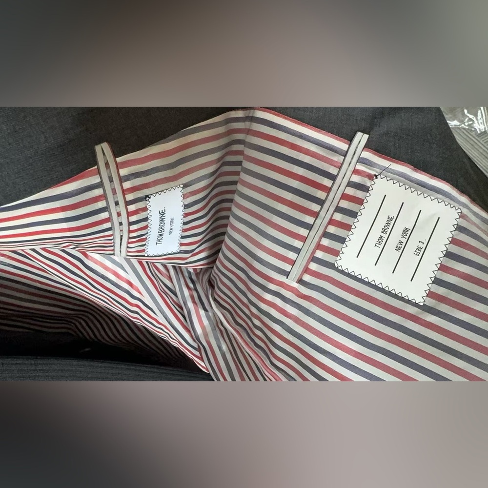 Authentic Thom Browne Classic Gray Sport Coat - Picture 4 of 5